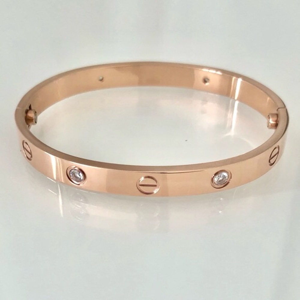 Rose Gold 4 Zirconia Screw Bracelet Classic Model